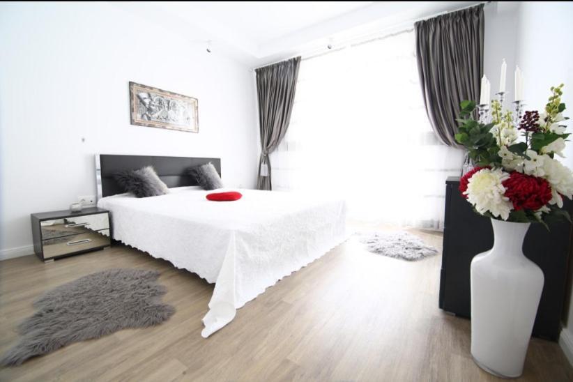 Casa Bella Apartman Stefanestii de Jos Kültér fotó